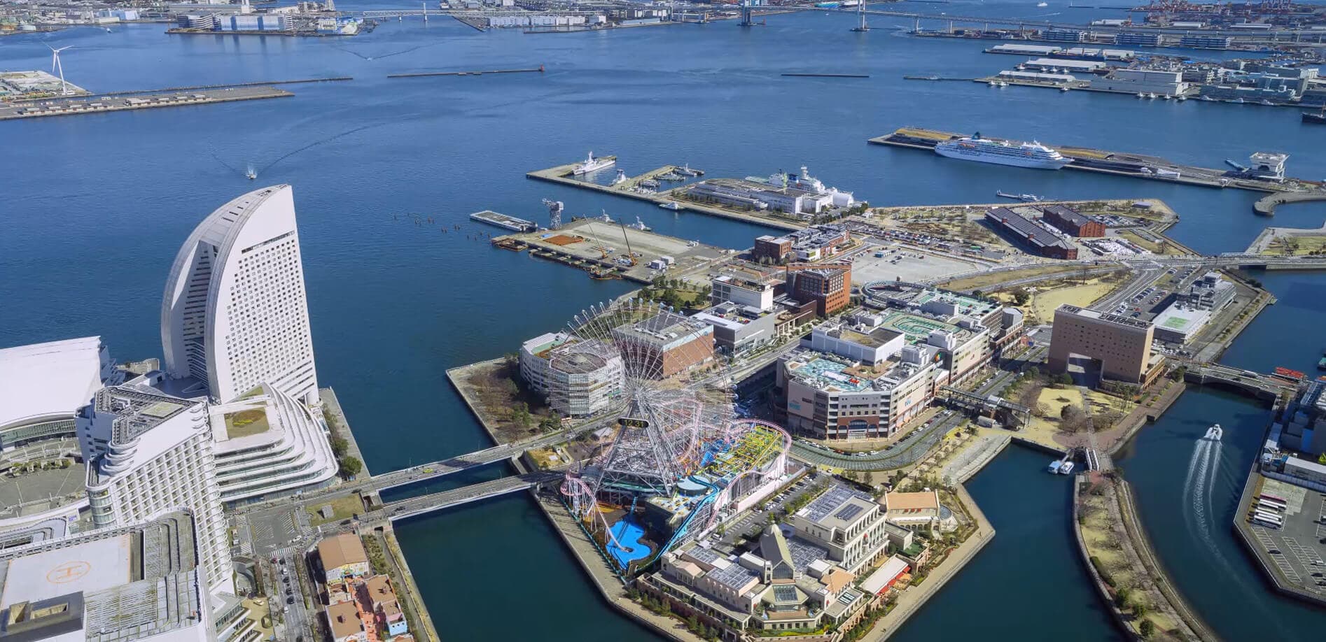 俯瞰で見る横浜みなとみらい_8K
