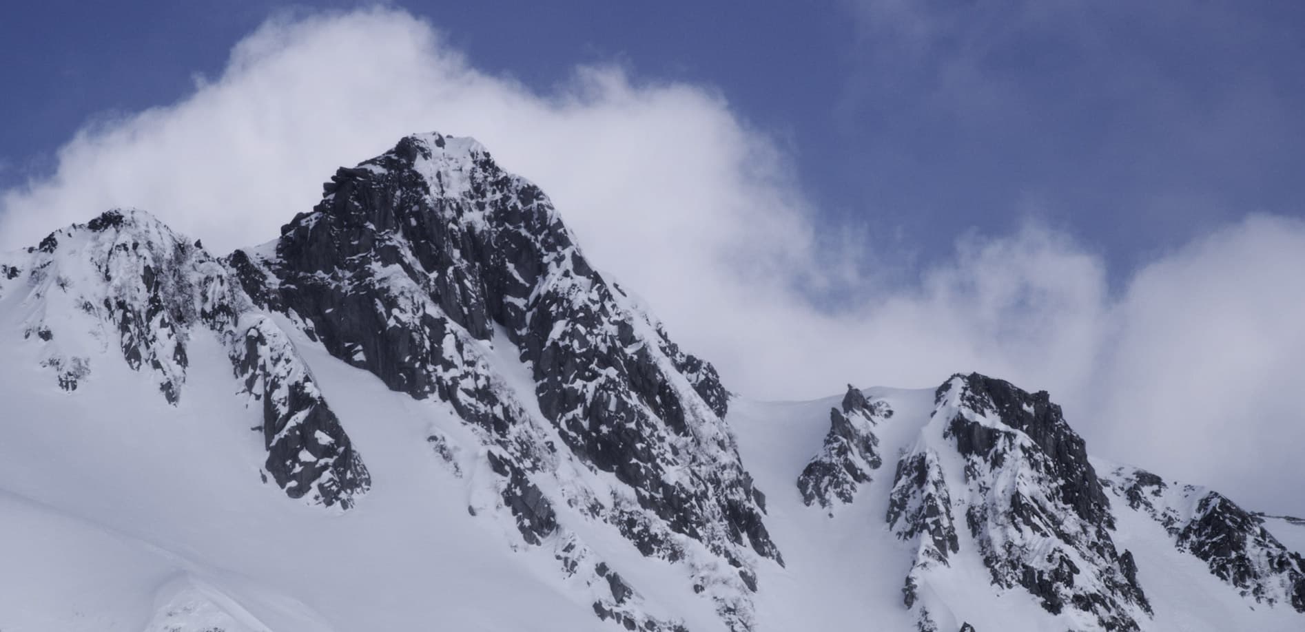 厳冬の銀世界 千畳敷カール 昼_8K