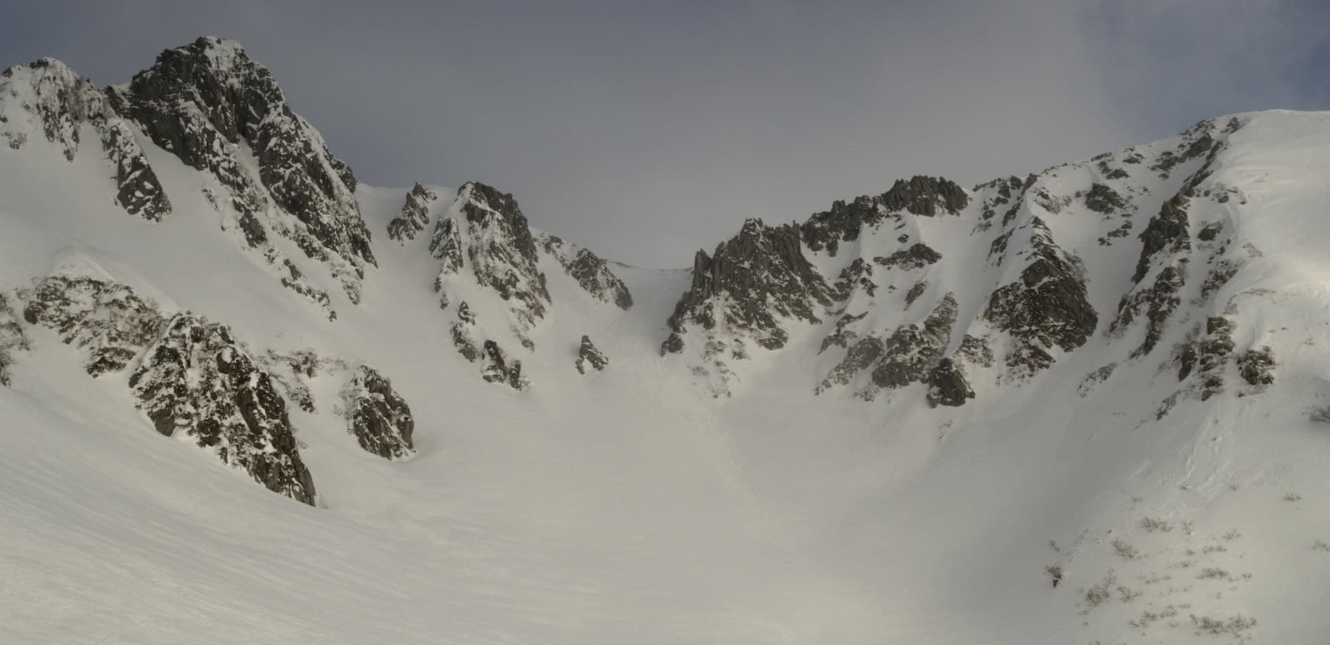 天空の絶景 厳冬の千畳敷カール_8K
