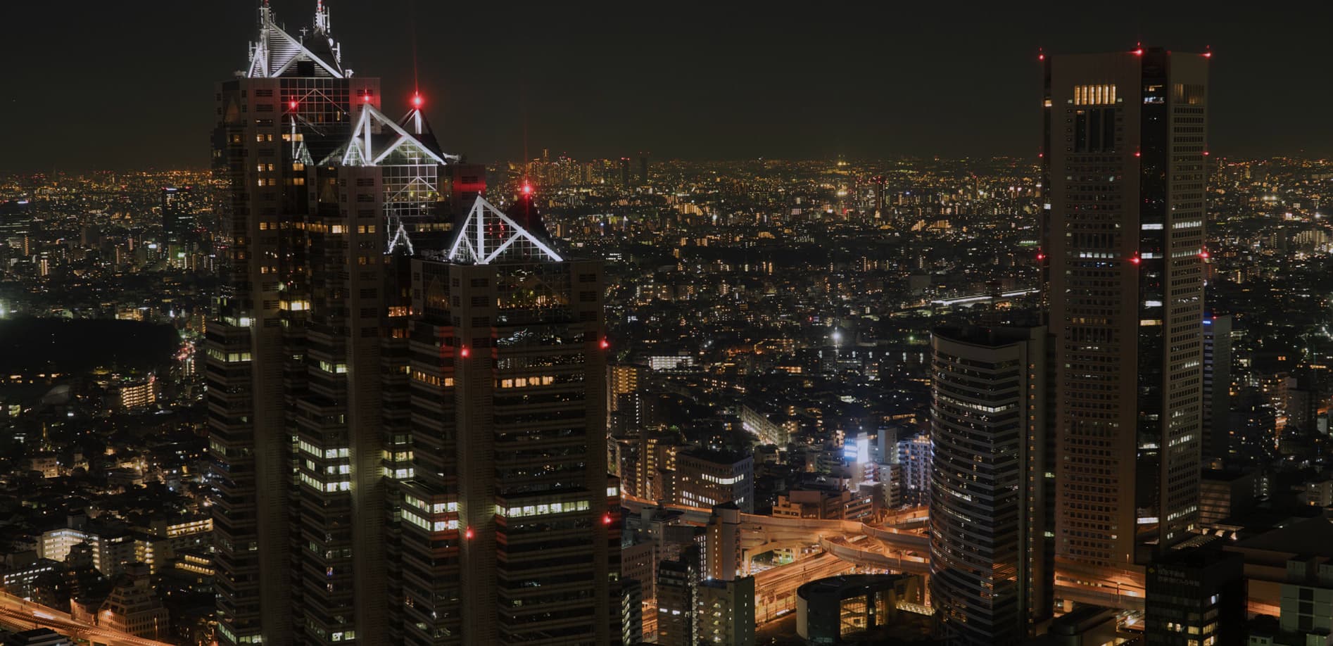 都庁から見る新宿副都心夜景_8K