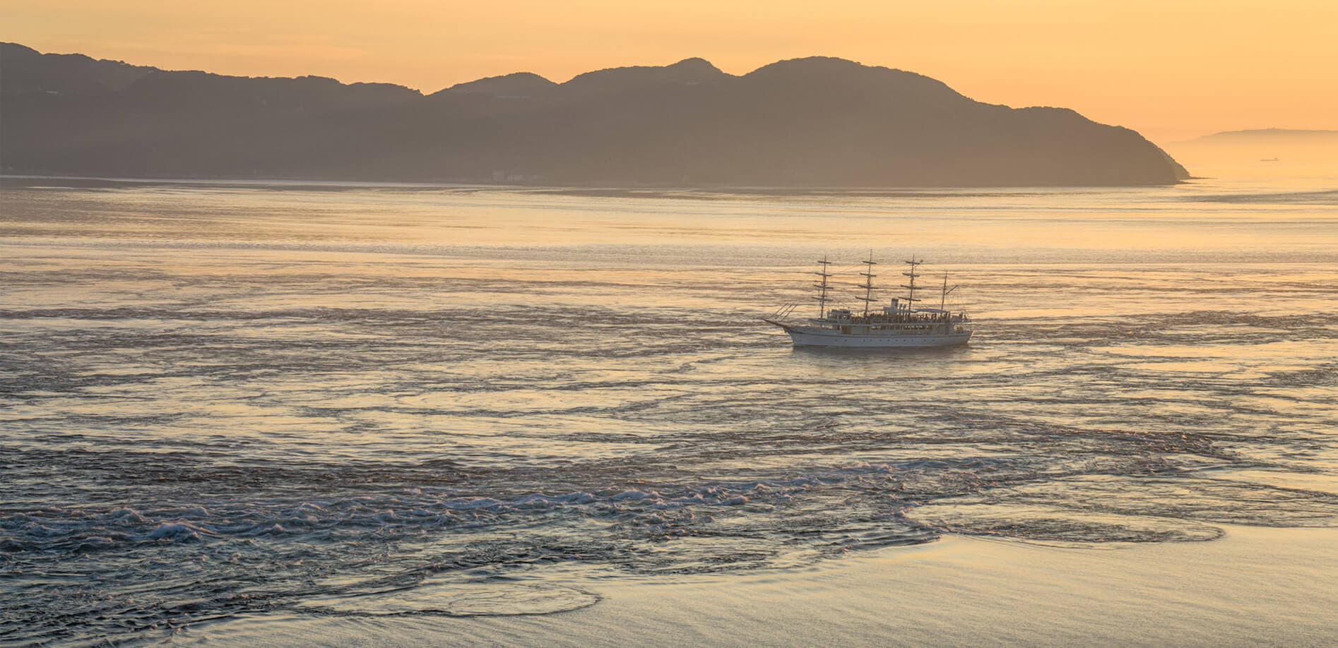 世界最大級！鳴門の渦潮_8K