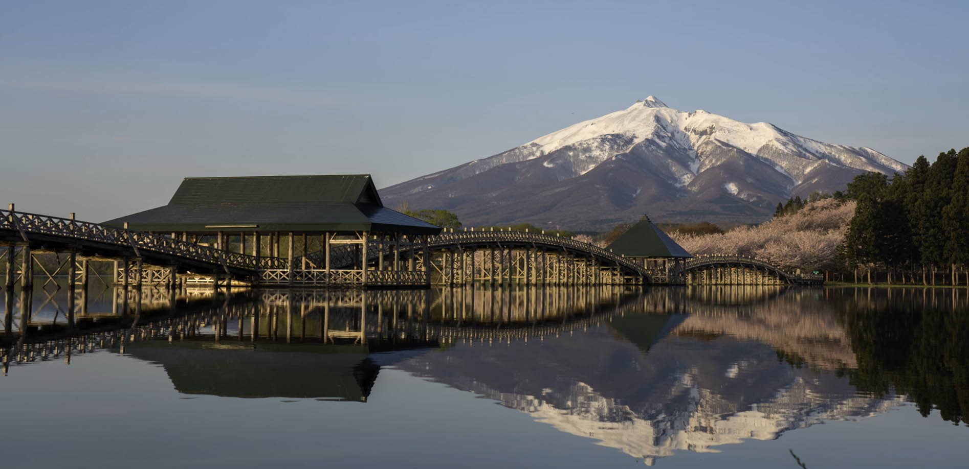 TL_幻想的な朝のひと時、鶴の舞橋_8K