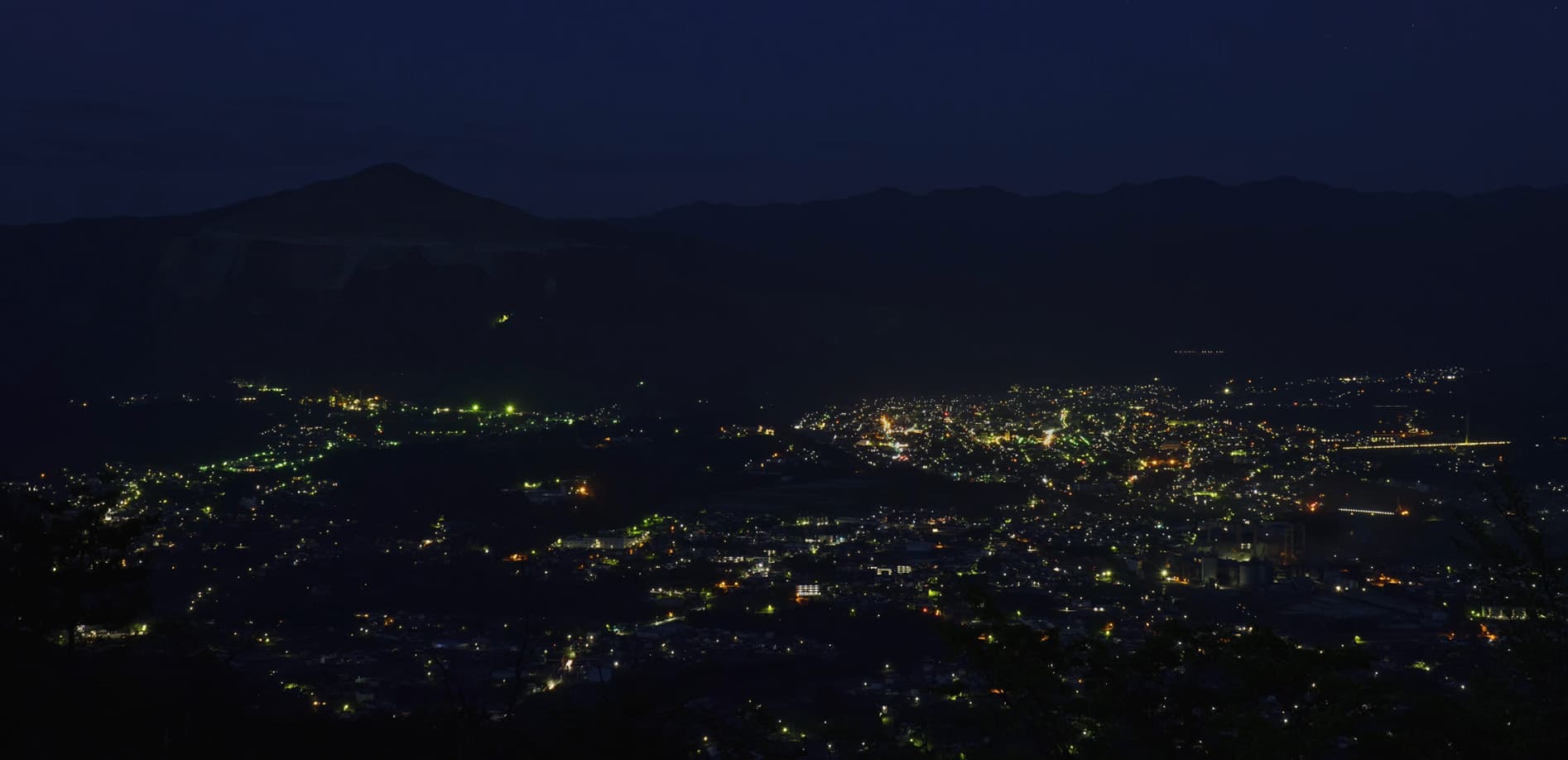 TL_美の山公園から望む夜景_8K
