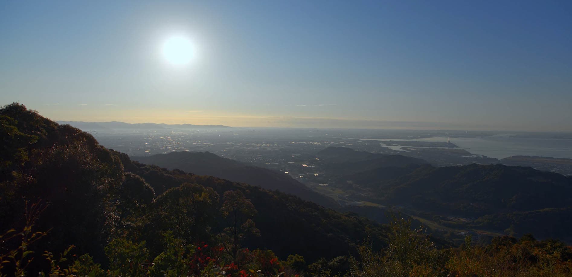 朝の三河湾を望む_8K