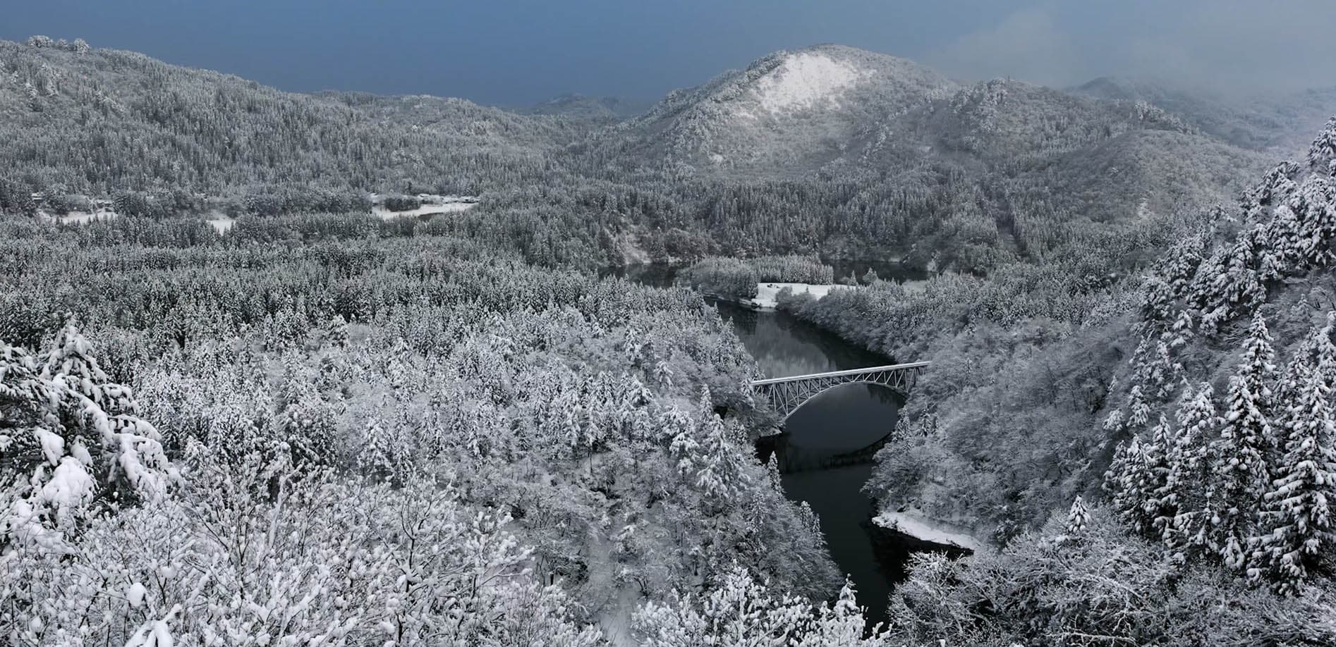 福島 第一只見川橋梁_8K