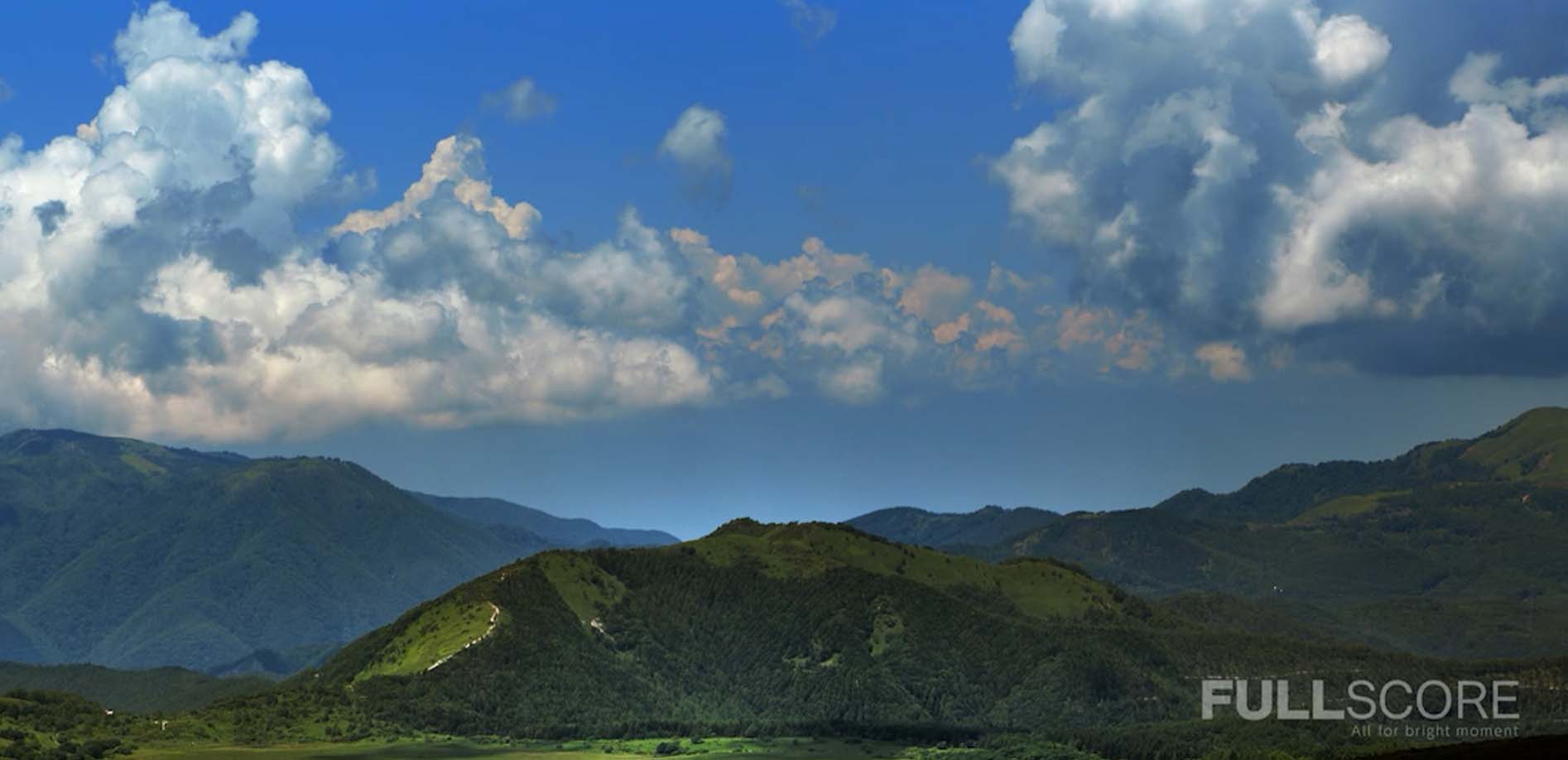 霧ヶ峰高原の夏 _12K WIDE 48:9