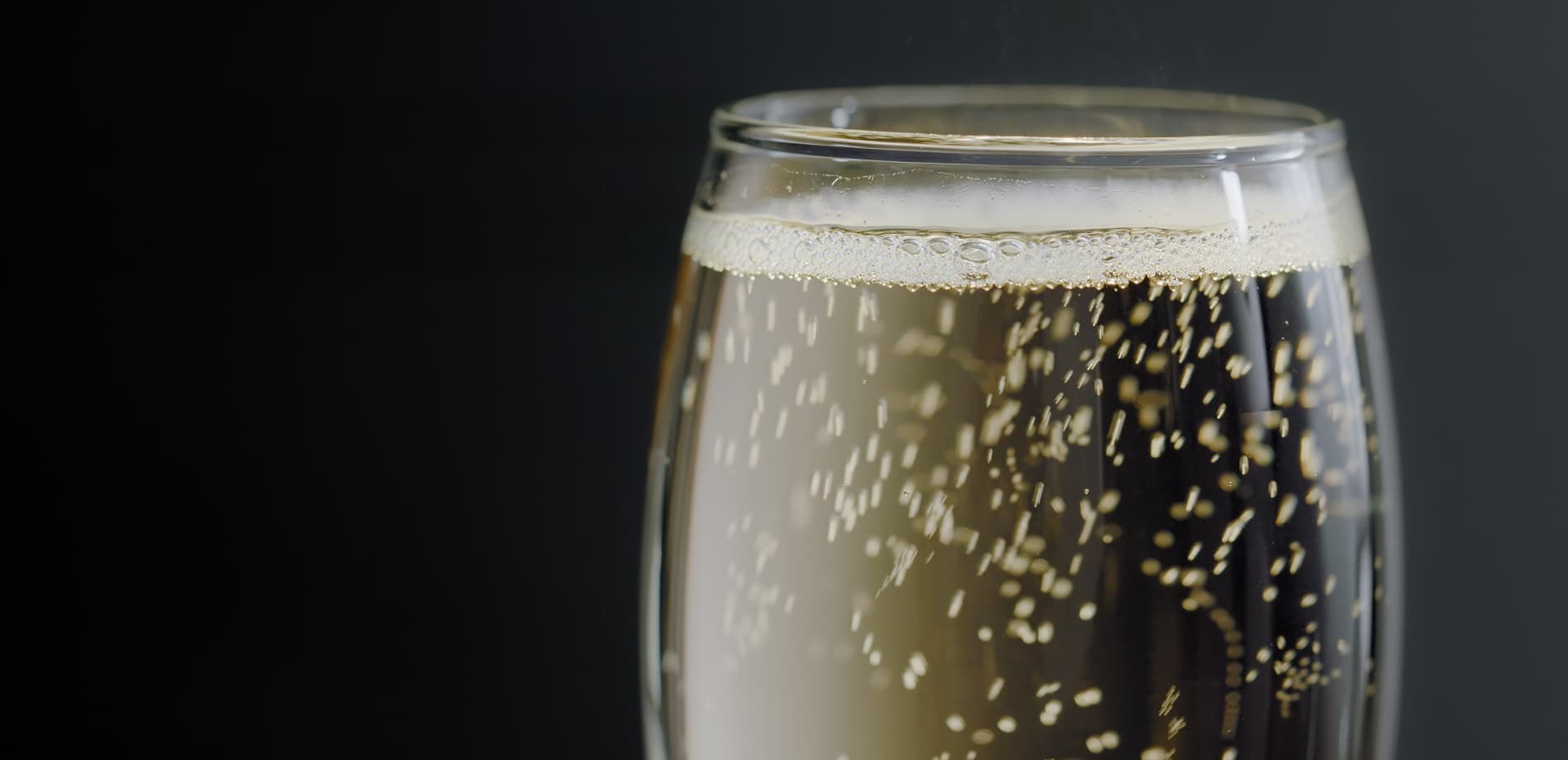 シャンパン デモ映像_8K HDR Champagne(Sparkling Wine)