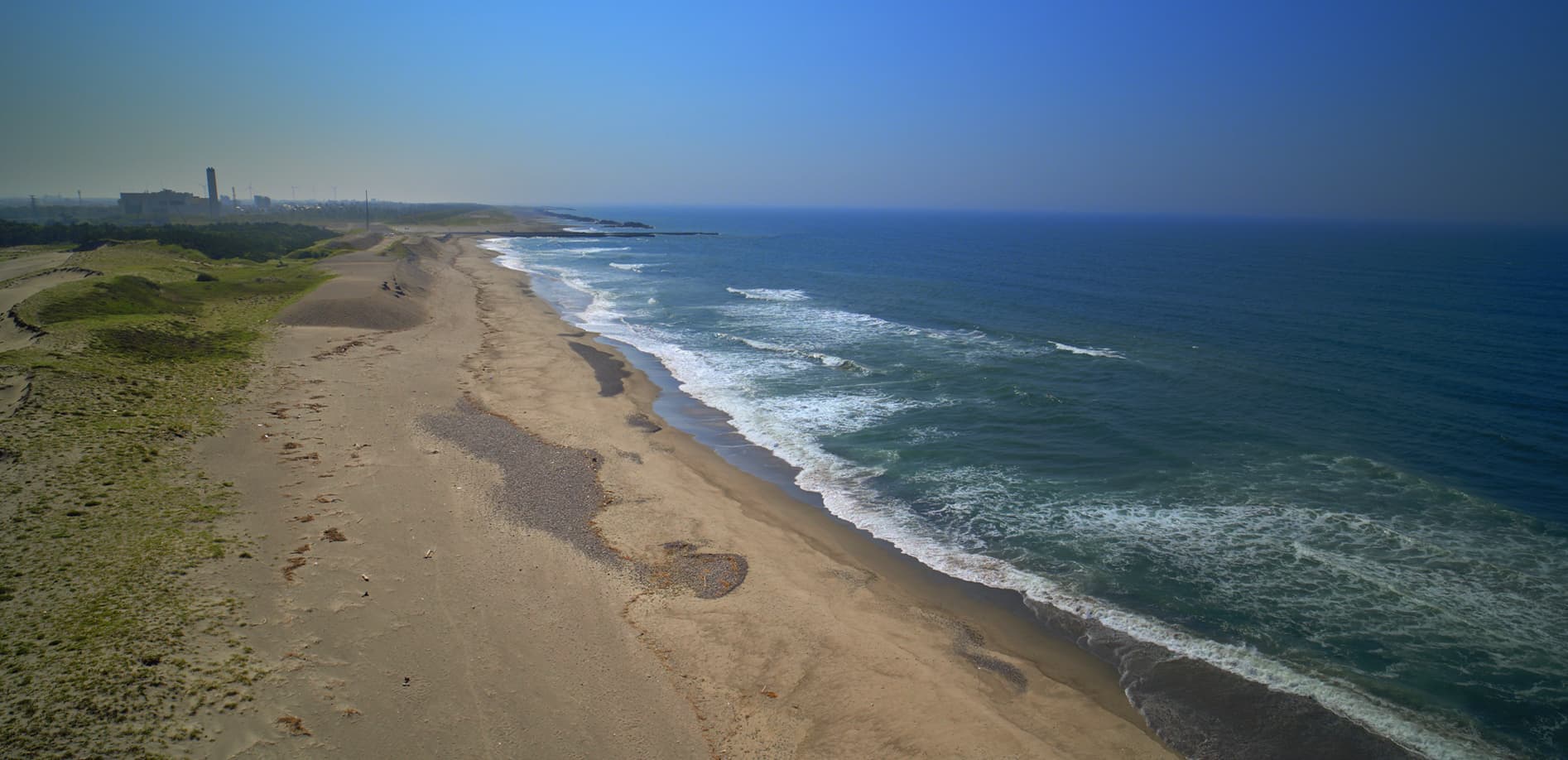 浜松 中田島砂丘を飛ぶ_8K