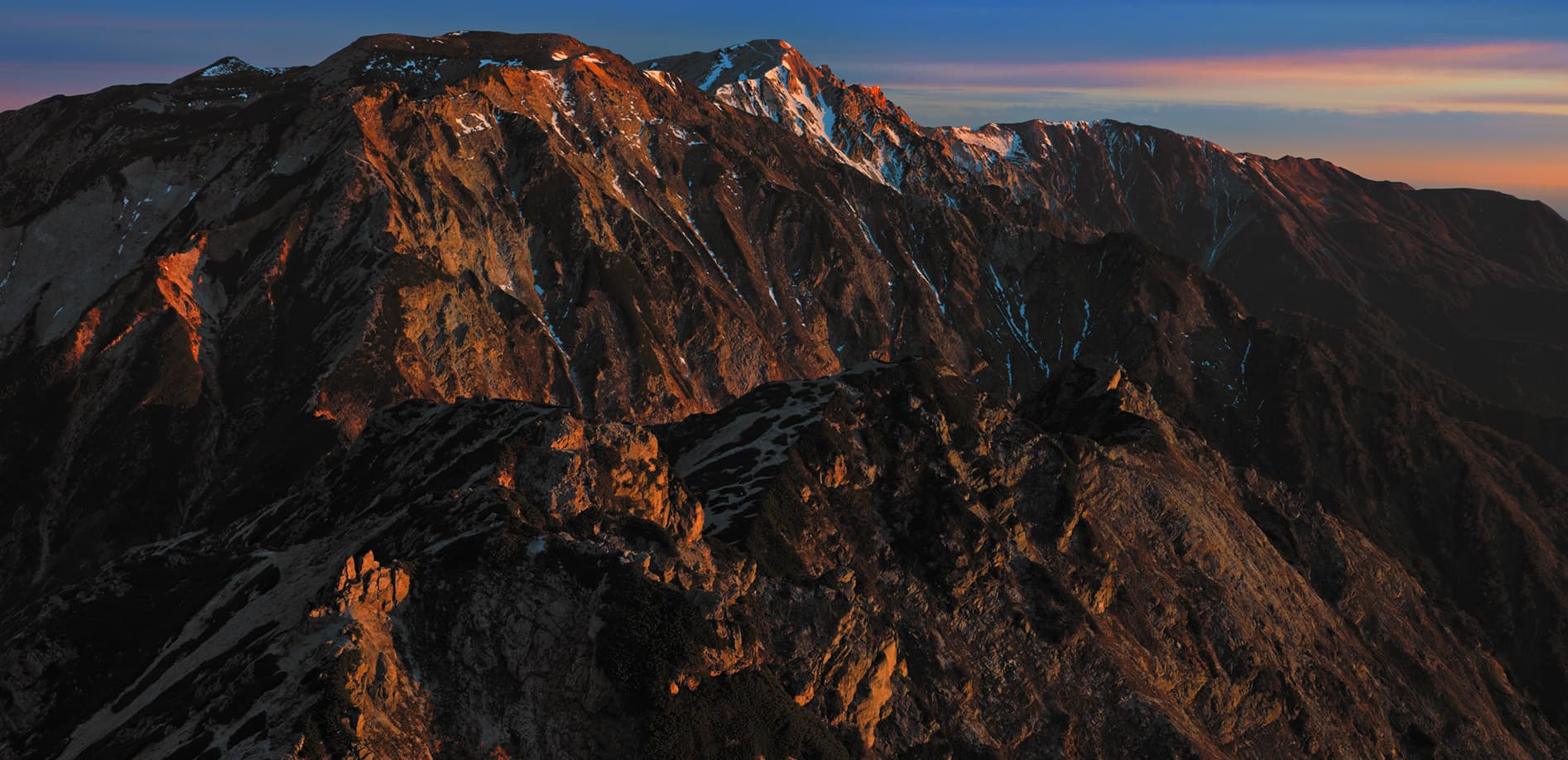 信州 秋の絶景シリーズ Vol.5 唐松岳からの朝日_8K