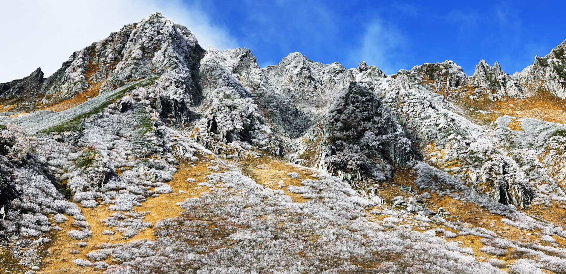 霜秋の千畳敷カール_8K